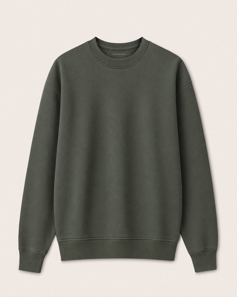 BILLOW Sweatshirt von CALYPSO GIANO in Khaki als Produktfreisteller auf hellem Hintergrund.